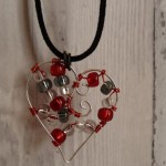 Handmade suspension of the wire in the form of hearts