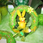 Easter wreaths in the interior: ideas