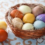 How to color Easter eggs with natural dyes!