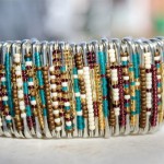 How to DIY Simple mother’s day gift: Bracelet made of safety pins