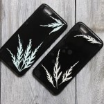 How to decorate a case for your smartphone with their own hands